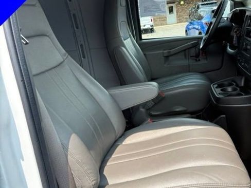 Used 2021 Chevrolet Express 2500 w/ Driver Convenience Package RWD image 27