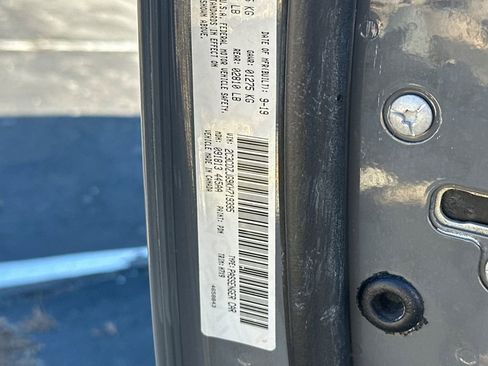 Used 2019 Dodge Challenger GT image 28