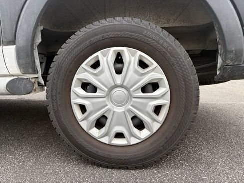 Used 2025 Ford Transit 250 Low Roof w/ Exterior Upgrade Package RWD image 18