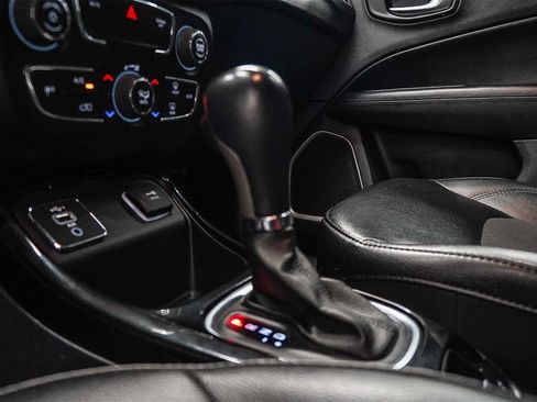 Used 2020 Jeep Compass Latitude image 24