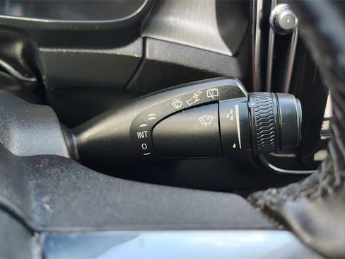 Certified 2023 Volvo XC40 B5 Plus w/ Driver Assist Package image 17