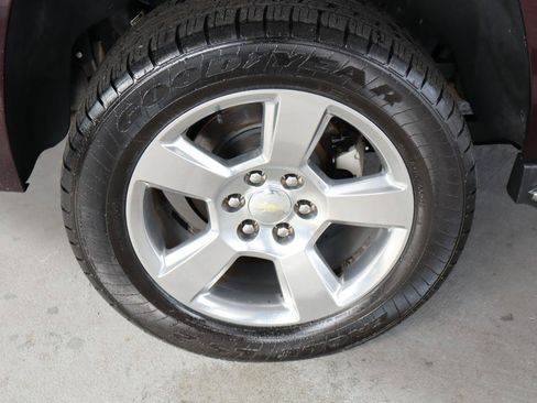 Used 2017 Chevrolet Tahoe Premier RWD image 47