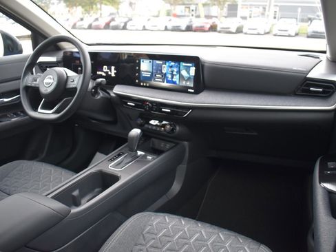 New 2026 Nissan Kicks SV w/ Interior Electronics Package FWD image 53