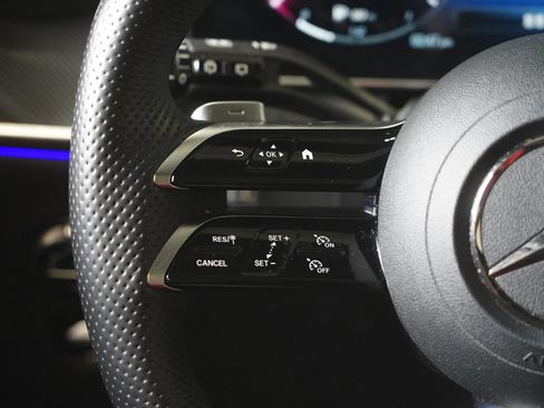 Certified 2023 Mercedes-Benz GLC 300 4MATIC image 16