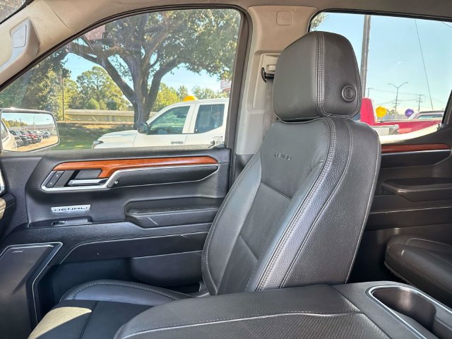 Used 2023 GMC Sierra 1500 Denali AWD/4WD image 22