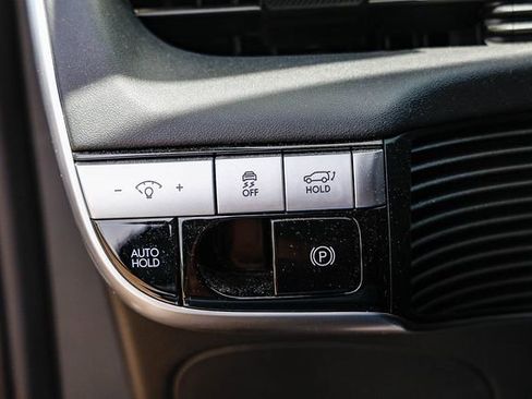 Certified 2024 Hyundai Ioniq 5 Limited RWD image 22