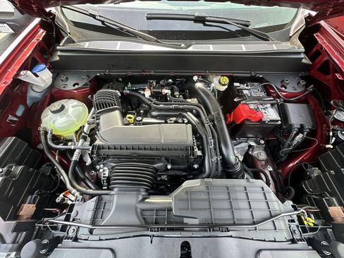 New 2026 Ford Maverick XLT image 24