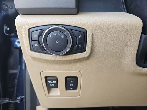 Used 2019 Ford F150 XLT w/ Equipment Group 302A Luxury image 22