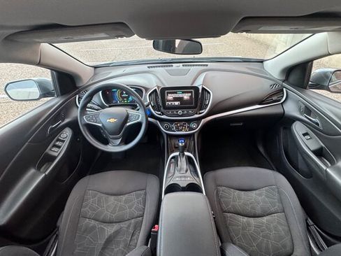 Used 2018 Chevrolet Volt LT FWD image 13