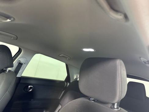 Used 2024 Hyundai Ioniq 5 SE RWD image 12