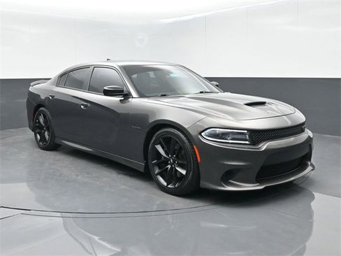 Used 2021 Dodge Charger R/T w/ Plus Group image 2