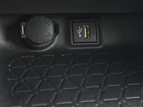 Certified 2023 Toyota RAV4 XLE image 29