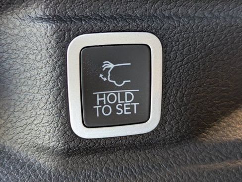 New 2026 Jeep Grand Cherokee L 4WD image 13