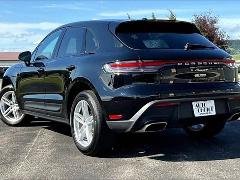 Used 2024 Porsche Macan image 4