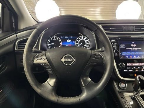 Used 2023 Nissan Murano SV FWD image 15