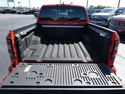 Used 2025 Nissan Frontier PRO-4X w/ Pro Premium Package AWD/4WD image 16