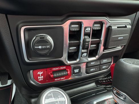 Used 2023 Jeep Wrangler Unlimited Rubicon 4xe AWD/4WD image 51