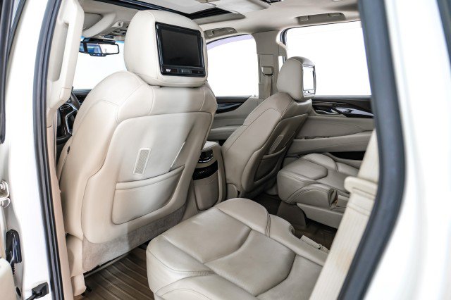 Used 2015 Cadillac Escalade Premium AWD/4WD image 45