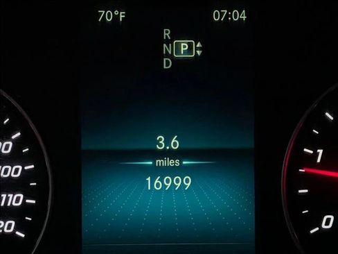 Used 2024 Mercedes-Benz Sprinter 2500 image 9