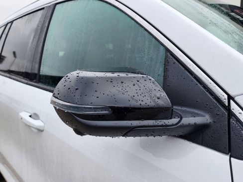 New 2026 GMC Acadia Elevation image 11