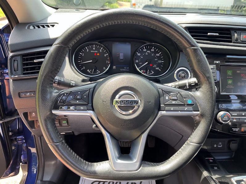 Used 2019 Nissan Rogue SL w/ Premium Package AWD/4WD image 12