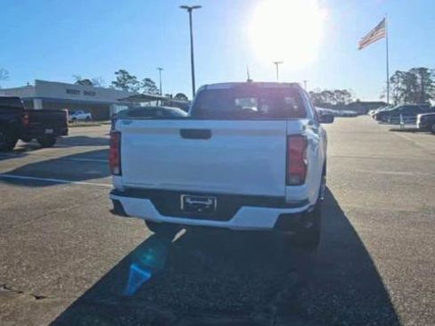 Certified 2025 Chevrolet Colorado LT image 6