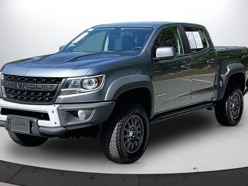 Used 2020 Chevrolet Colorado ZR2 w/ Colorado ZR2 Bison Edition AWD/4WD image 4