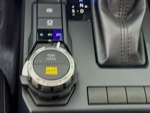Certified 2025 Toyota Tacoma TRD Sport AWD/4WD image 11