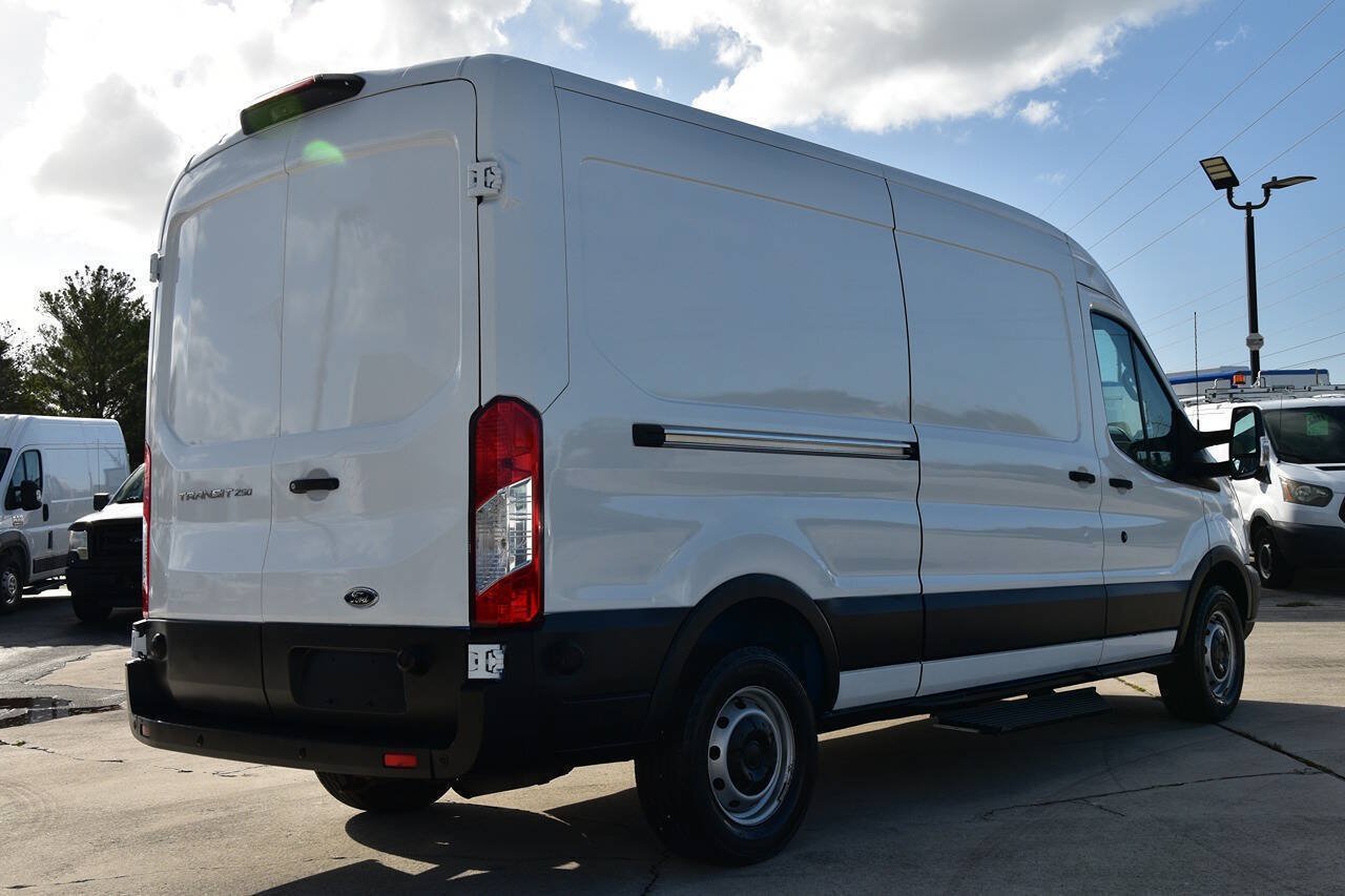 Used 2019 Ford Transit 250 148 Medium Roof RWD image 7