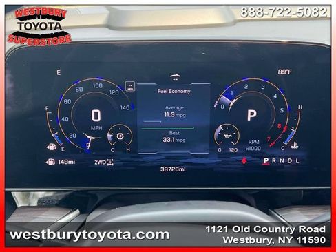 Used 2025 Chevrolet Suburban Z71 AWD/4WD image 29