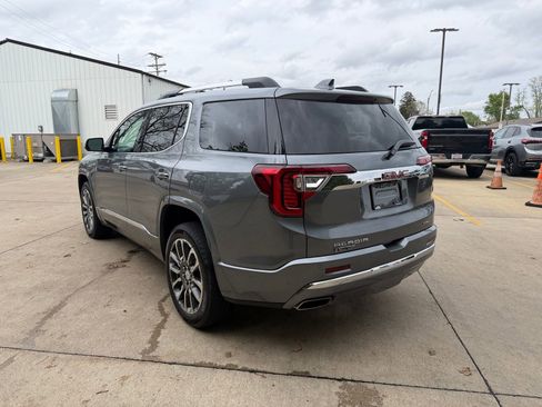 Used 2022 GMC Acadia Denali w/ Denali Technology Package image 29