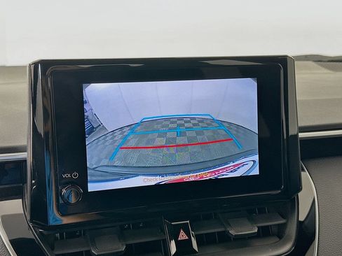 Used 2024 Toyota Corolla SE FWD image 13