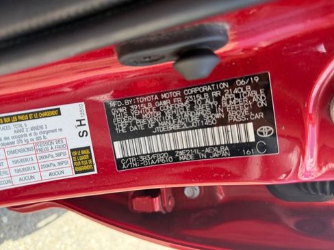 Used 2020 Toyota Corolla LE FWD image 36