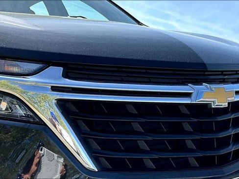 Used 2022 Chevrolet Equinox LS image 28