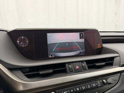 Used 2019 Lexus ES 350 w/ Premium Package FWD image 19