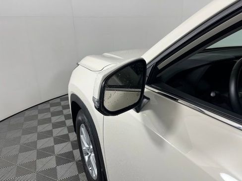 Used 2024 Toyota Grand Highlander XLE image 14