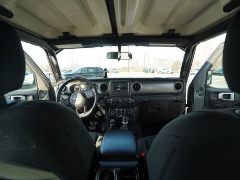 Used 2021 Jeep Wrangler Unlimited Sport image 24