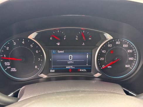 Used 2024 Chevrolet Equinox LT FWD image 14