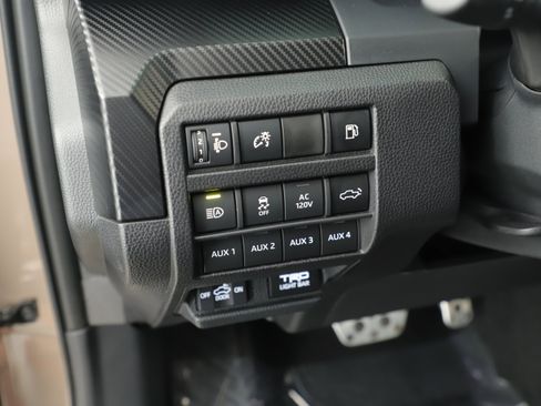 Used 2025 Toyota Tacoma TRD Pro image 12