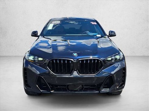 Used 2026 BMW X6 xDrive40i AWD/4WD image 2