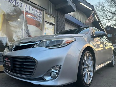 Used 2013 Toyota Avalon Limited image 5
