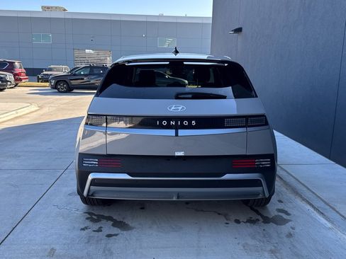 New 2026 Hyundai Ioniq 5 SE image 22