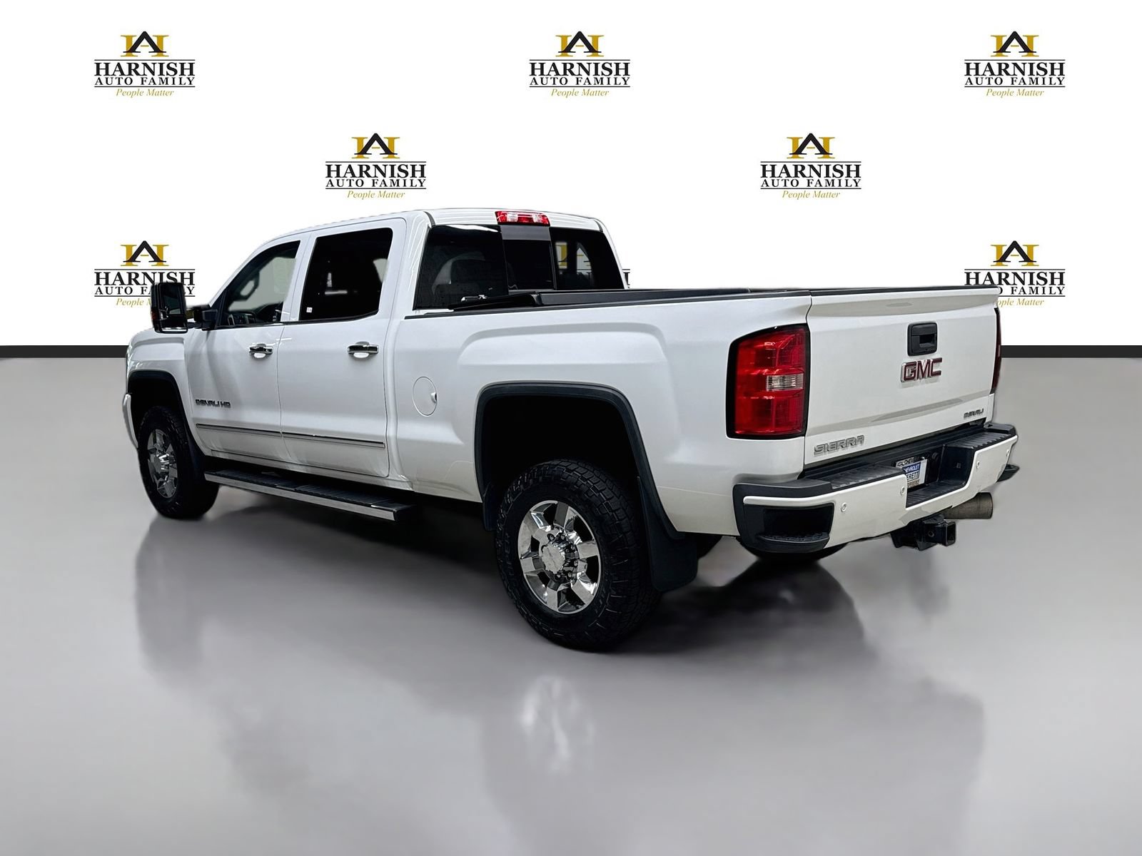 Used 2015 GMC Sierra 3500 Denali AWD/4WD image 7