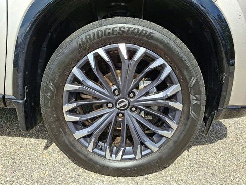 Certified 2025 Nissan Rogue Platinum w/ Platinum Premium Package image 10