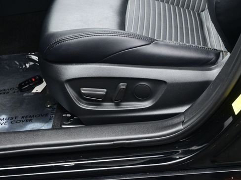 Used 2023 Toyota Corolla XSE image 11