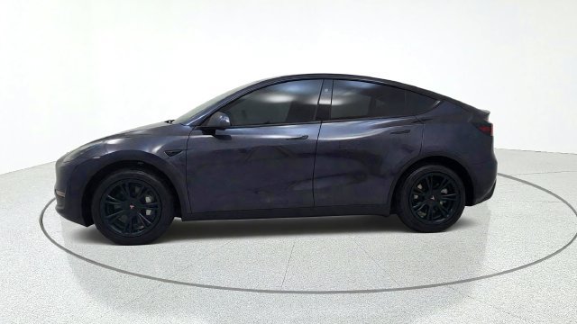 Used 2024 Tesla Model Y 2WD image 4