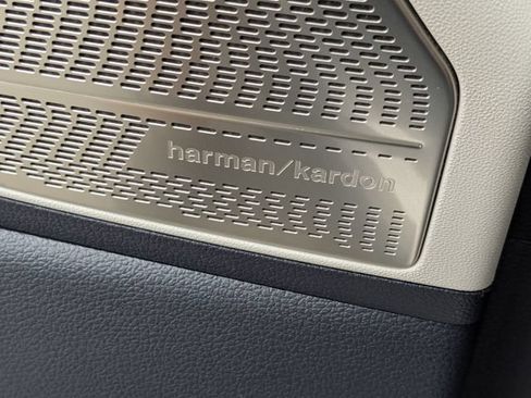 Used 2025 Hyundai Palisade Calligraphy AWD/4WD image 14