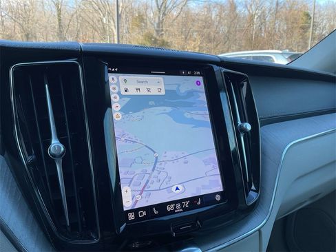 Certified 2023 Volvo XC60 B5 Ultimate image 22