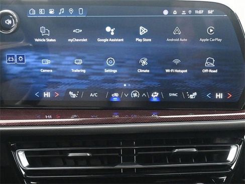 New 2026 Chevrolet Traverse Z71 w/ Driver Confidence Package image 23