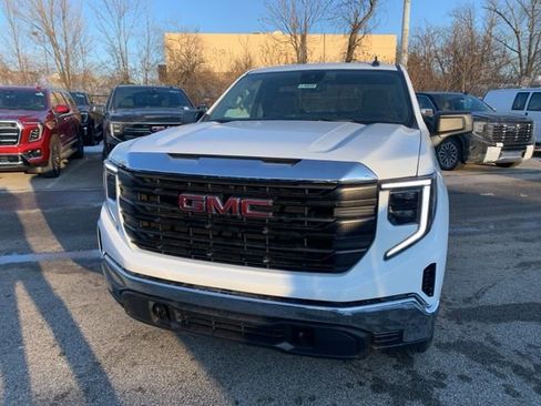 New 2026 GMC Sierra 1500 Pro w/ Pro Value Package image 9